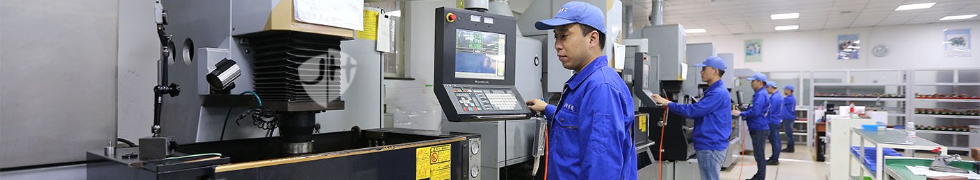 精密部件(jiàn)制(zhì)造